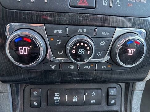 Used 2017 Chevrolet Traverse Premier AWD/4WD image 24