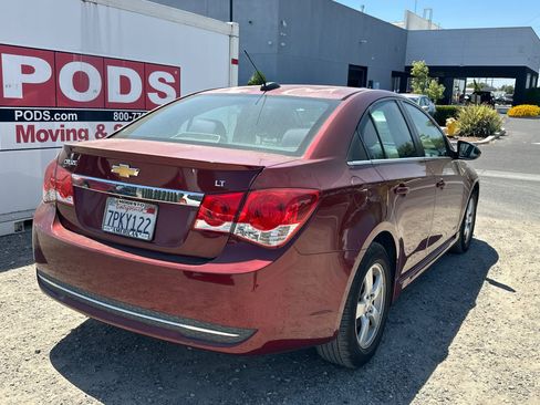 Used 2016 Chevrolet Cruze LT FWD image 5