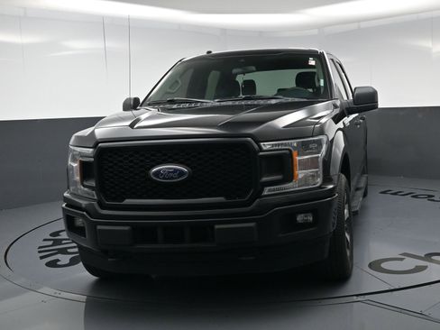 Used 2019 Ford F150 XL w/ Equipment Group 101A Mid AWD/4WD image 13