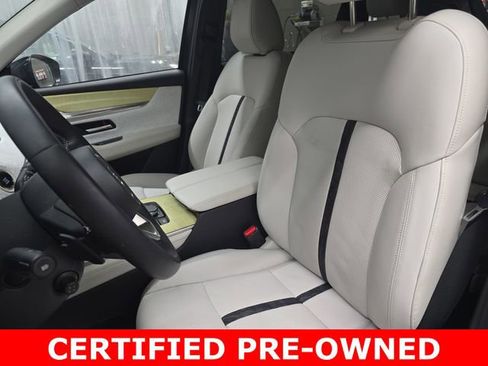Certified 2025 MAZDA CX-90 3.3 Turbo S w/ Premium Plus image 17