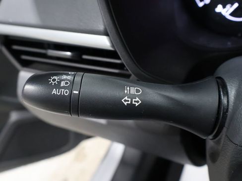 Used 2024 Nissan Altima 2.5 S image 37