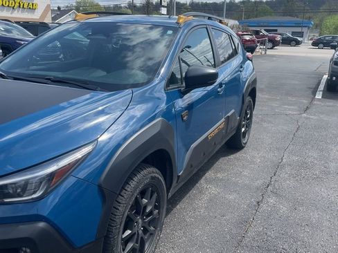 Used 2024 Subaru Crosstrek 2.5i Wilderness w/ Wilderness Package image 10