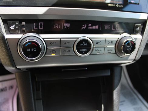 Used 2015 Subaru Outback 2.5i Limited image 25