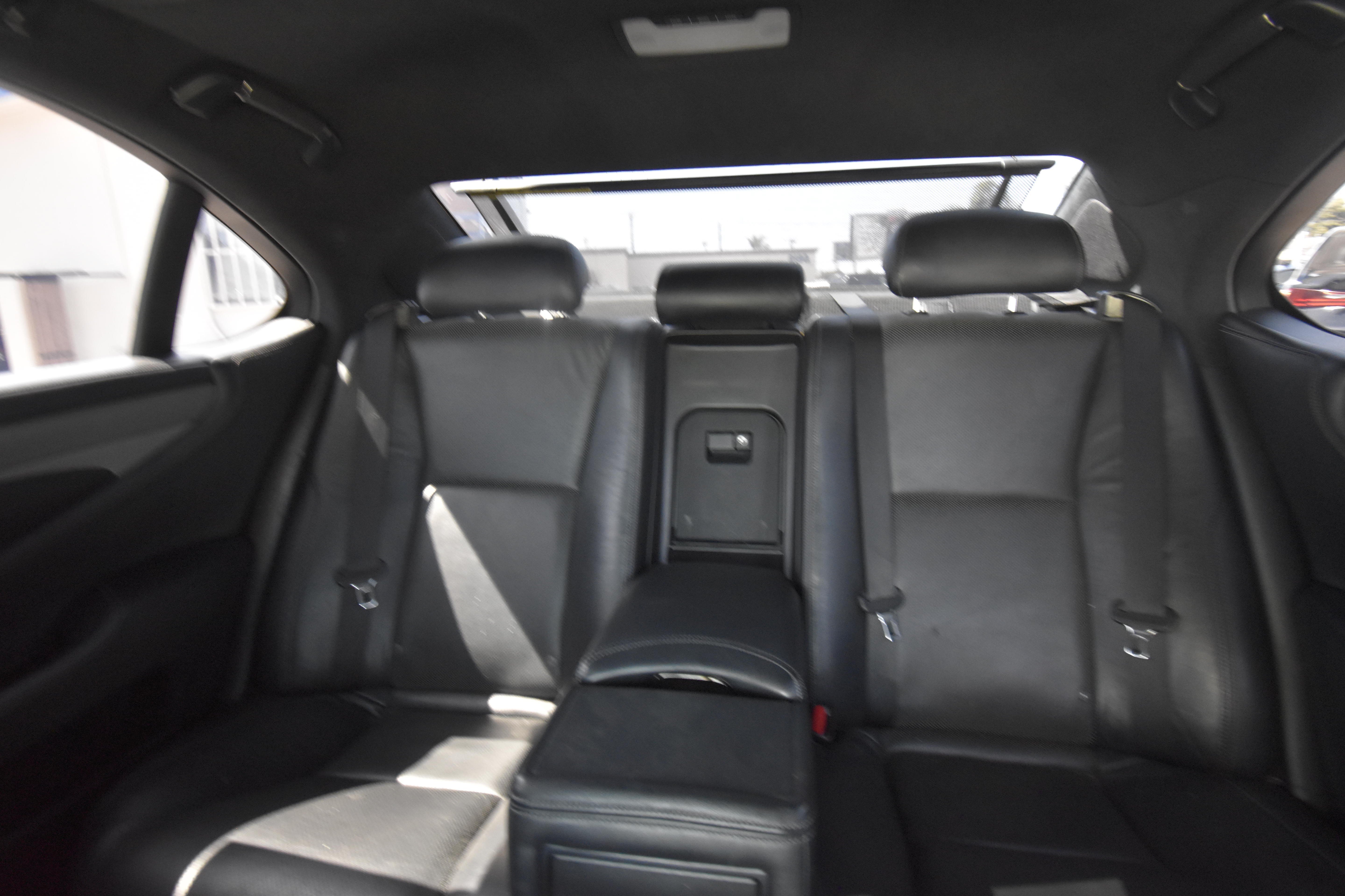 Used 2013 Lexus LS 460 w/ F-Sport Pkg RWD image 10