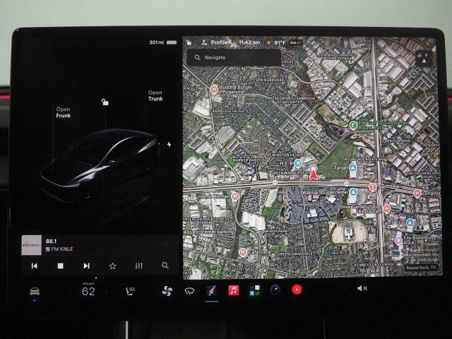 Used 2026 Tesla Model Y Long Range AWD/4WD image 28