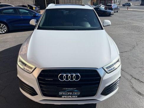 Used 2018 Audi Q3 2.0T Premium Plus w/ Premium Plus Package AWD/4WD image 19