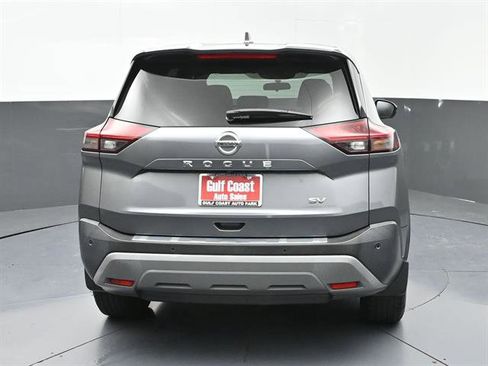 Used 2021 Nissan Rogue SV FWD image 25