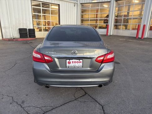 Used 2017 Nissan Altima 2.5 S w/ Power Driver Seat Package image 7