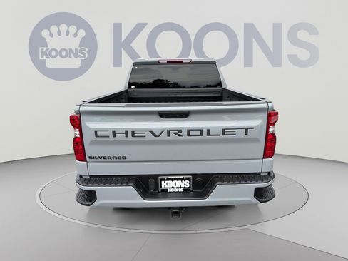 Used 2024 Chevrolet Silverado 1500 Custom AWD/4WD image 25