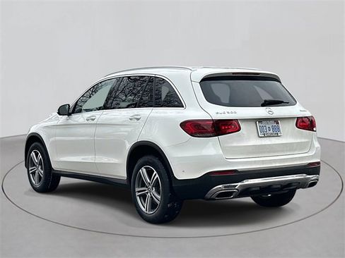 Used 2022 Mercedes-Benz GLC 300 4MATIC image 3