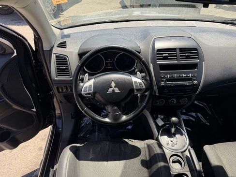 Used 2013 Mitsubishi Outlander Sport ES FWD image 11