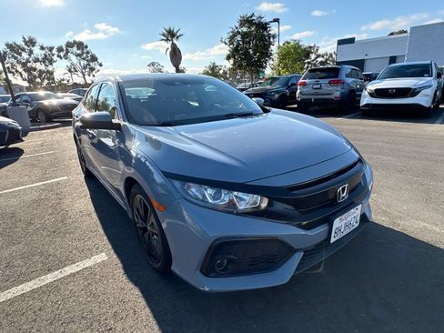 Used 2019 Honda Civic EX image 4
