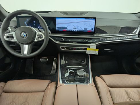New 2026 BMW X5 sDrive40i w/ M Sport Package RWD image 17