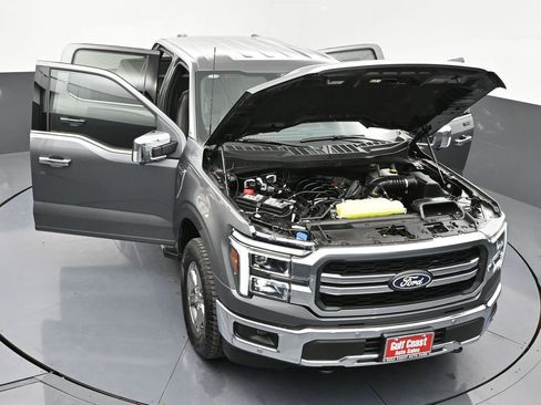 Used 2025 Ford F150 Lariat w/ FX4 Off-Road Package image 50