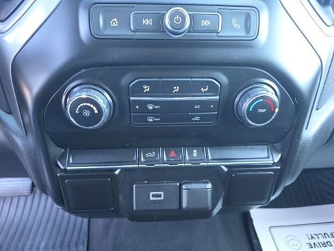 Used 2020 Chevrolet Silverado 1500 Custom w/ Custom Value Package image 20