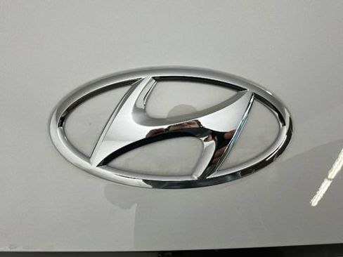 Used 2024 Hyundai Ioniq 5 Limited AWD/4WD image 8