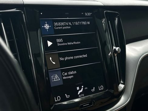 Used 2019 Volvo XC60 T6 Momentum w/ Multimedia Package AWD/4WD image 22