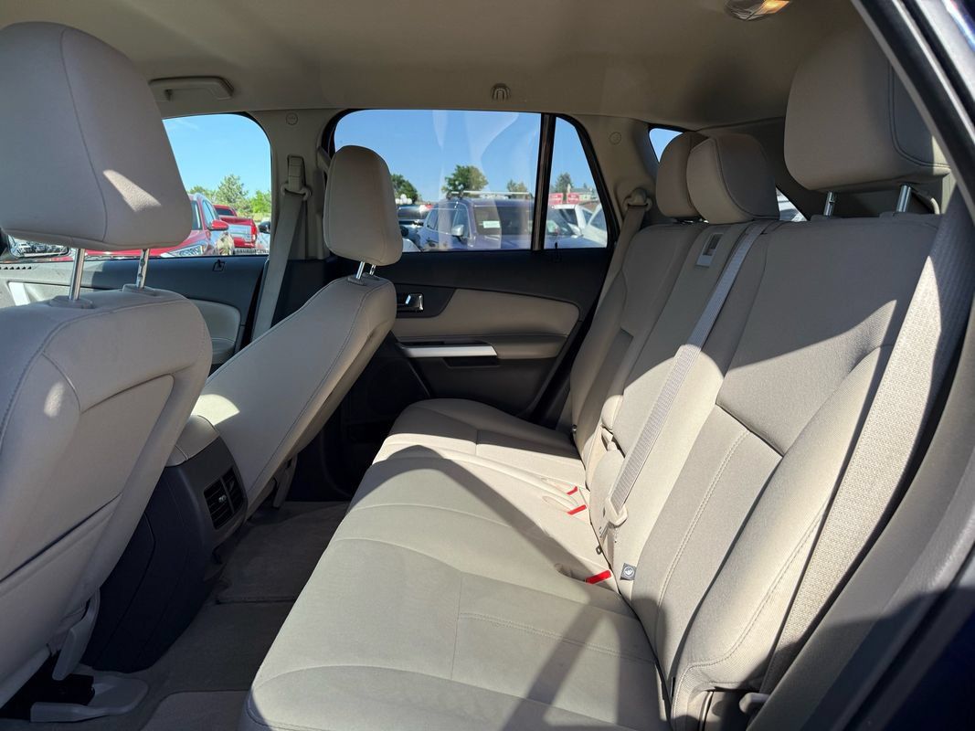 Used 2011 Ford Edge SE w/ 101A Rapid Spec Order Code FWD image 18