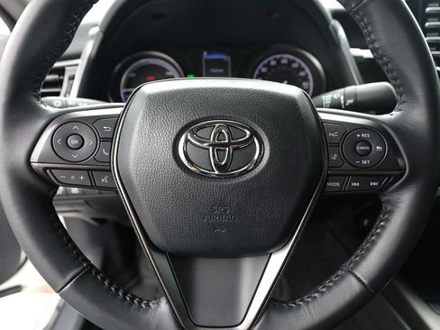 Used 2023 Toyota Camry SE w/ Convenience Package FWD image 15