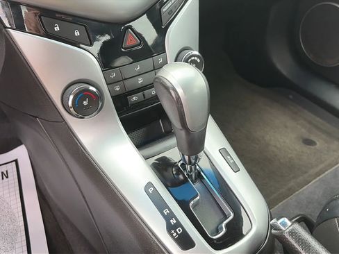 Used 2011 Chevrolet Cruze LT w/ RS Package image 20