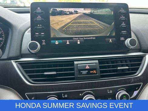 Used 2018 Honda Accord EX image 24
