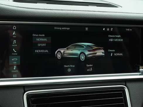 Used 2020 Porsche Panamera 4 Executive image 16