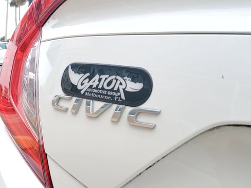 Used 2017 Honda Civic EX image 6