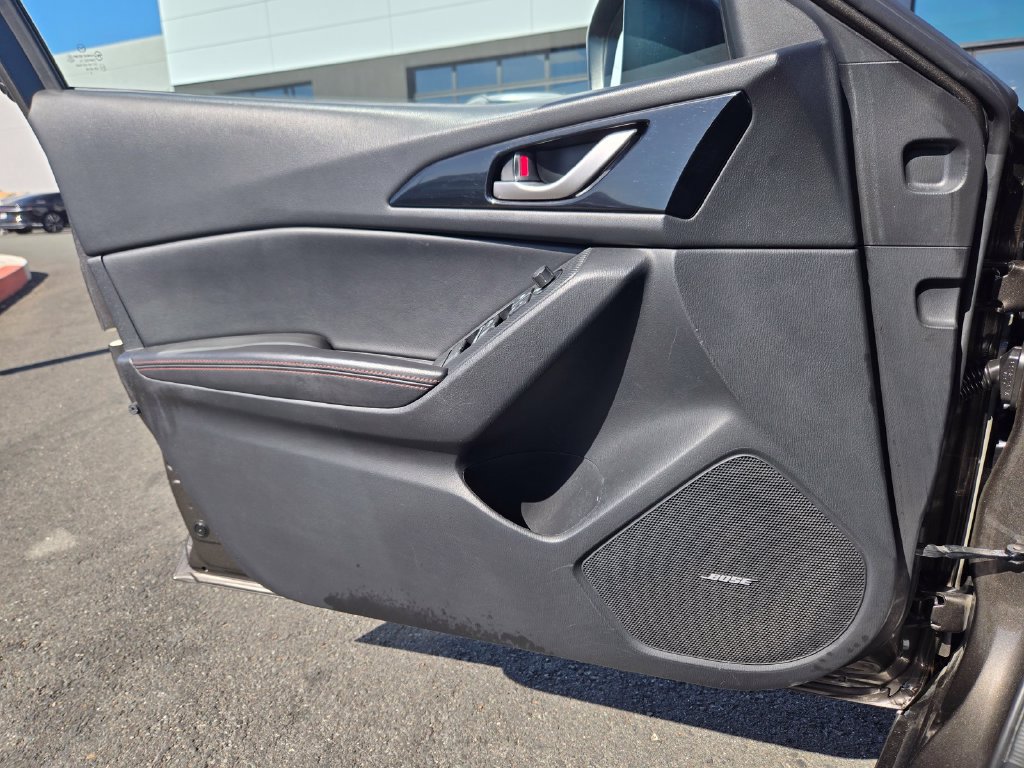 Used 2015 MAZDA MAZDA3 i Grand Touring FWD image 17