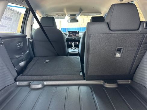 New 2026 Honda HR-V LX image 16