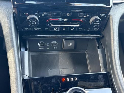 New 2026 Jeep Grand Cherokee L Laredo AWD/4WD image 32