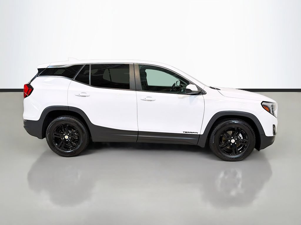Used 2021 GMC Terrain SLE FWD image 10