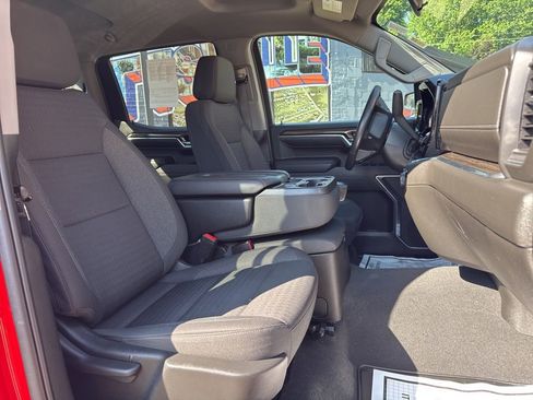 Used 2023 Chevrolet Silverado 1500 RST AWD/4WD image 10