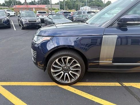 Used 2018 Land Rover Range Rover Autobiography AWD/4WD image 9
