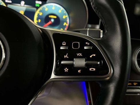 Certified 2022 Mercedes-Benz GLC 300 4MATIC image 21