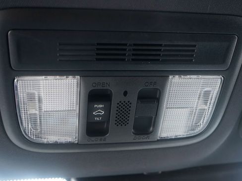 Used 2020 Honda Civic EX image 26