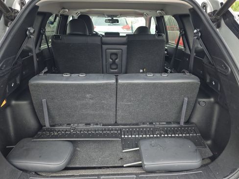 Used 2024 Mitsubishi Outlander SE Black Edition image 15