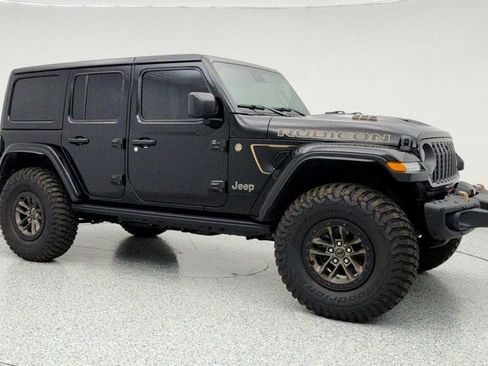 Used 2025 Jeep Wrangler Unlimited Rubicon 392 AWD/4WD image 3