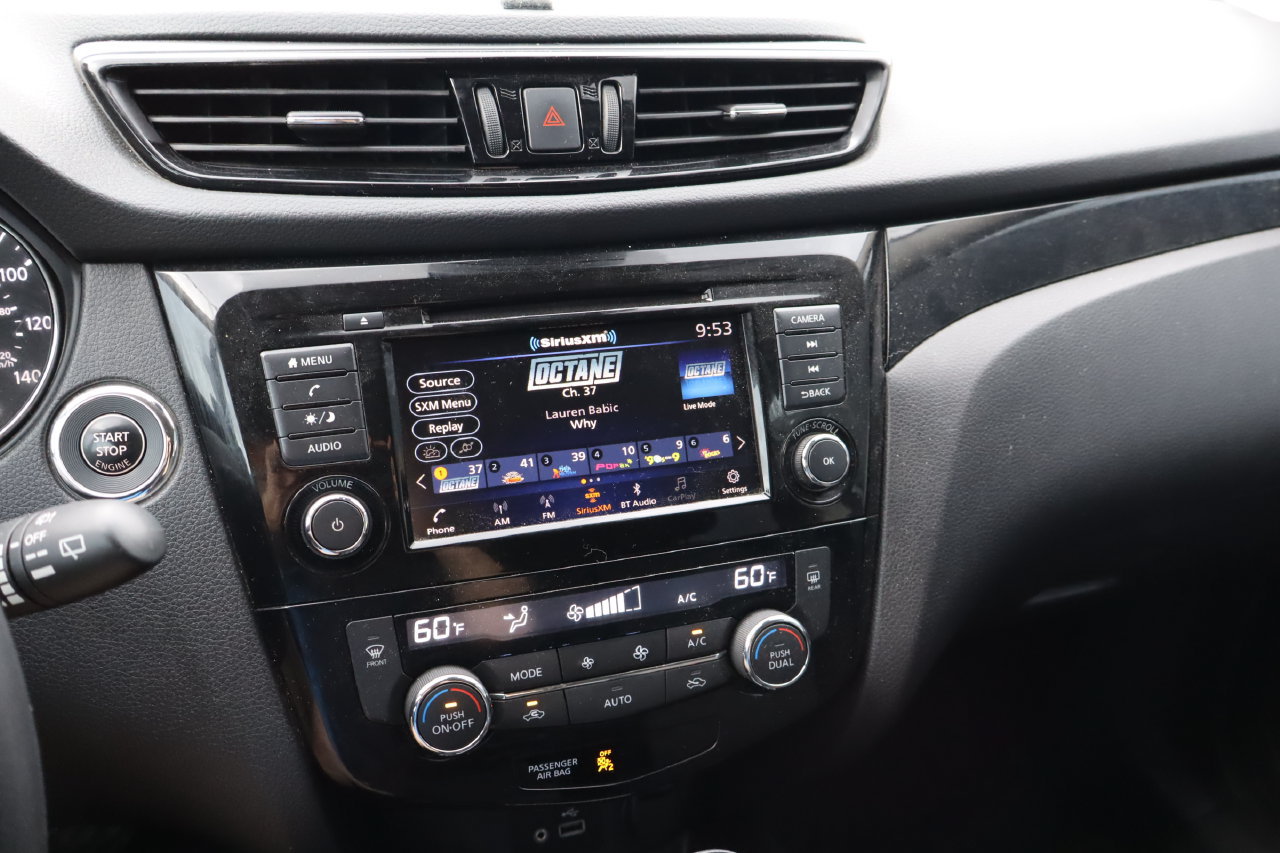 Used 2021 Nissan Rogue Sport SV FWD image 6