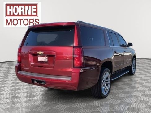 Used 2016 Chevrolet Suburban LTZ image 8