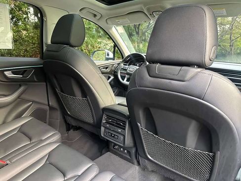 Used 2024 Audi Q7 2.0T Premium Plus image 16