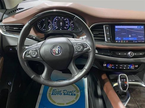 Used 2021 Buick Enclave Avenir w/ Avenir Technology Package AWD/4WD image 16