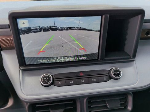 Used 2022 Ford Maverick Lariat FWD image 23