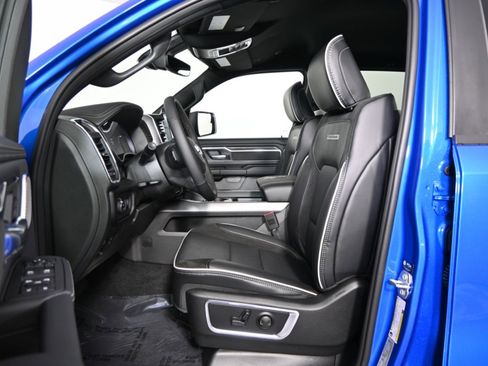 New 2026 RAM 1500 Laramie w/ Night Edition image 21