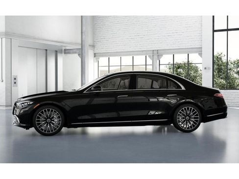 New 2026 Mercedes-Benz S 580 4MATIC Sedan image 36