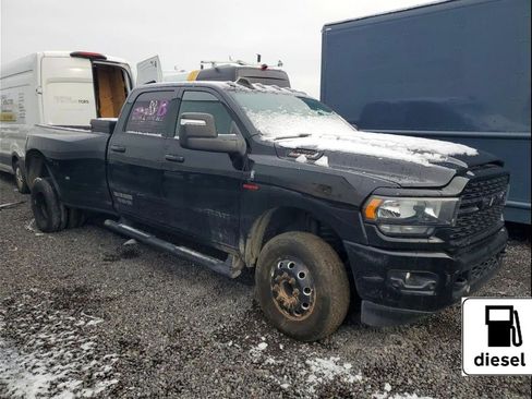 Used 2024 RAM 3500 Big Horn w/ Night Edition AWD/4WD image 1