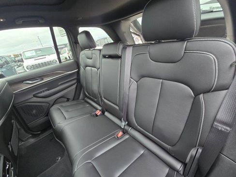 New 2025 Jeep Grand Cherokee Limited AWD/4WD image 21