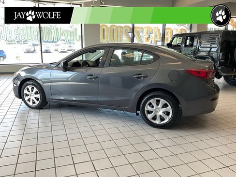 Used 2015 MAZDA MAZDA3 i Sport FWD image 4