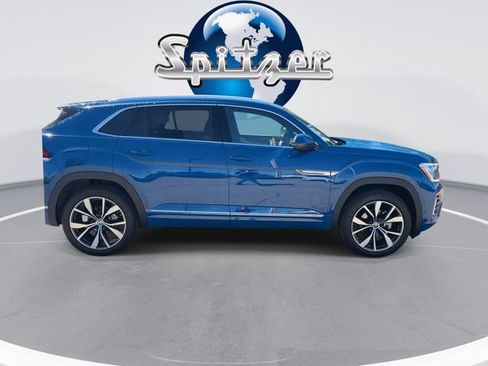 New 2026 Volkswagen Atlas Cross Sport SEL Premium R-Line AWD/4WD image 9