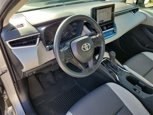 Used 2024 Toyota Corolla LE image 15