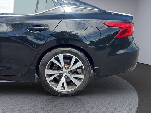 Used 2017 Nissan Maxima 3.5 SL FWD image 29